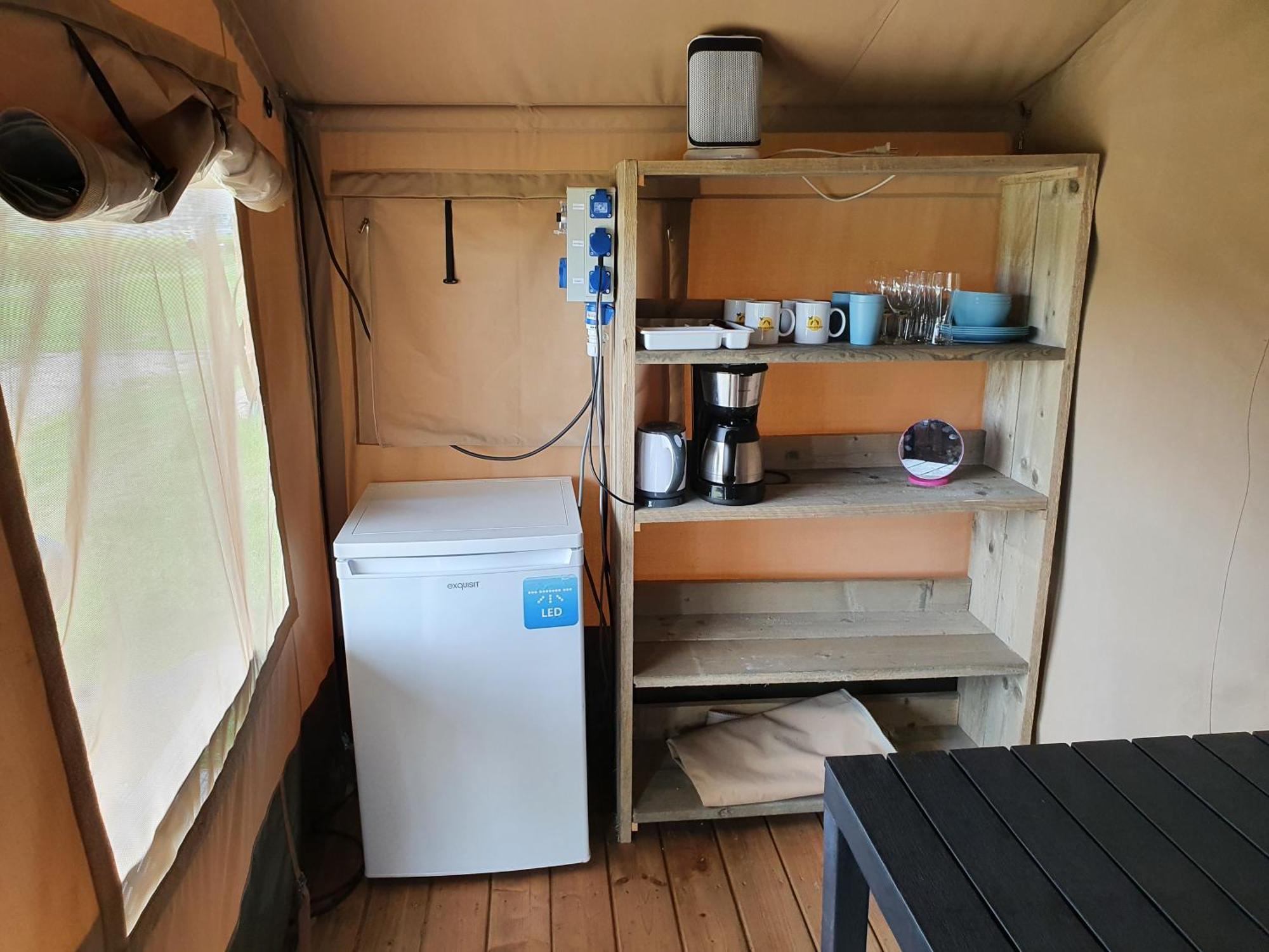 Camping De Oude Rijn Ter Aar Quarto foto